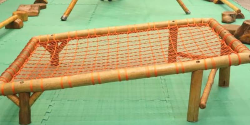 Brincar e equilibrar nos naturalizados